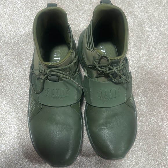 Like new - Picture 5 of 5